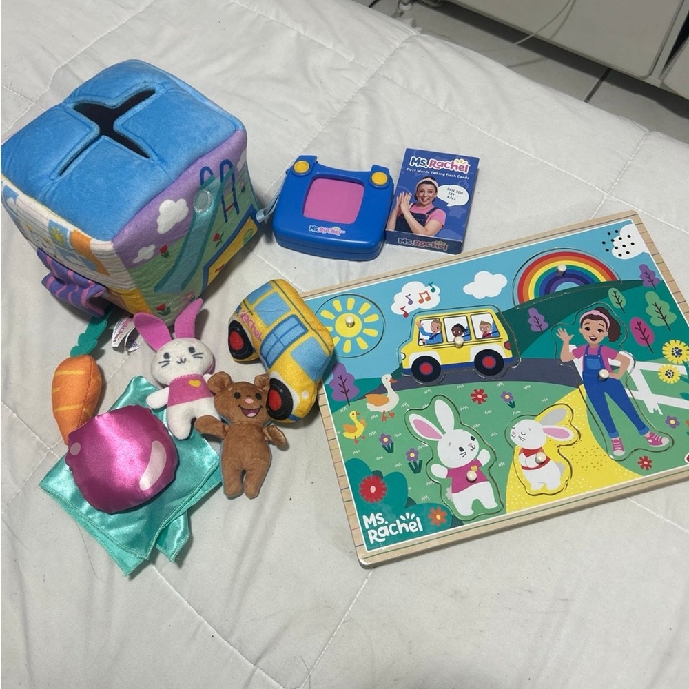 Rachel Plush Activity Cube and Puzzle Toy Set - Blue, Yellow & Multicolor